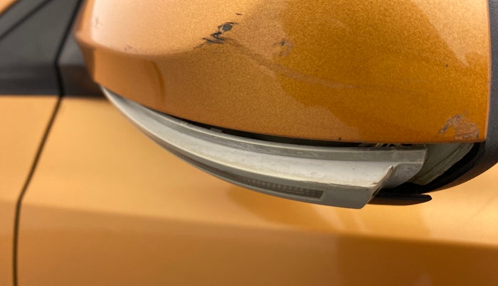 2017 Hyundai Grand i10 SPORTZ (O) 1.2 AT VTVT, Petrol, Automatic, 38,616 km, Left rear-view mirror - Indicator light not working
