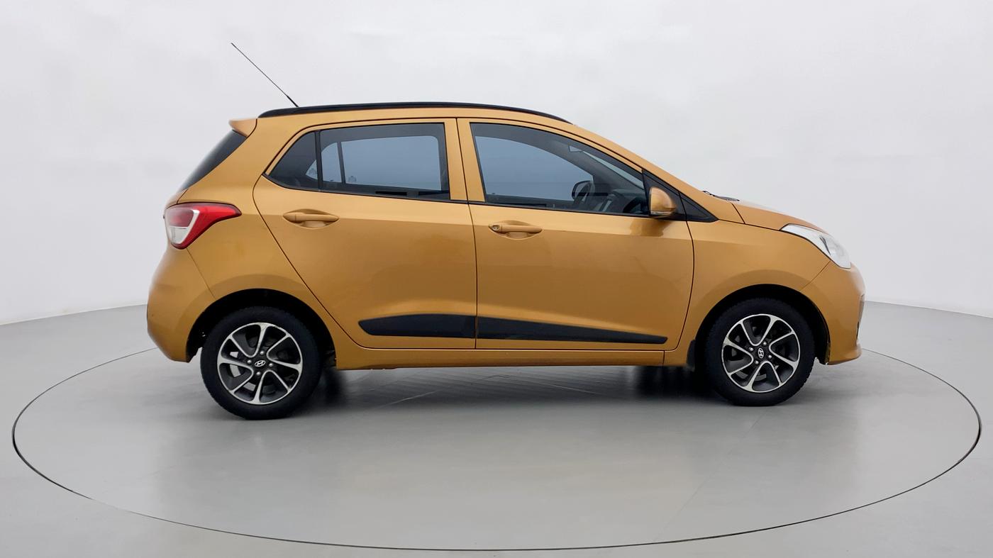 2017 Hyundai Grand i10 SPORTZ (O) 1.2 AT VTVT, Petrol, Automatic, 38,616 km, Right Side View