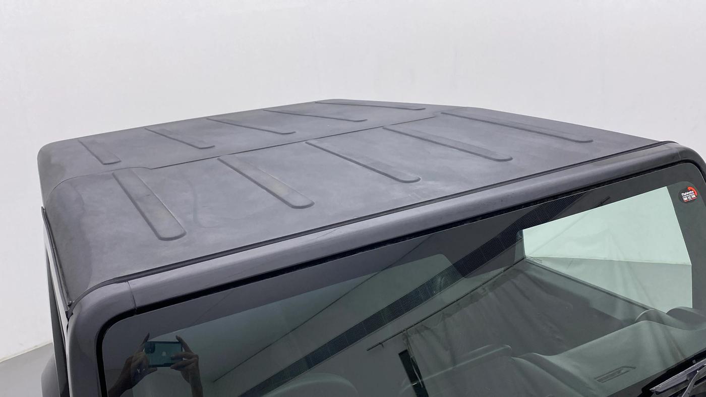 2021 Mahindra Thar LX PETROL HT 4WD AT, Petrol, Automatic, 14,301 km, Roof