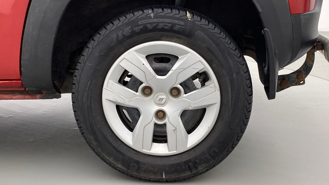 2015 Renault Kwid RXT, Petrol, Manual, 32,853 km, Left Rear Wheel