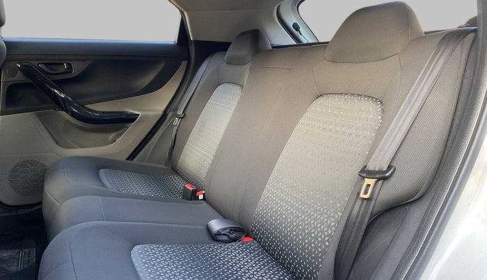 2018 Tata NEXON XM 1.2, Petrol, Manual, 45,131 km, Right Side Rear Door Cabin
