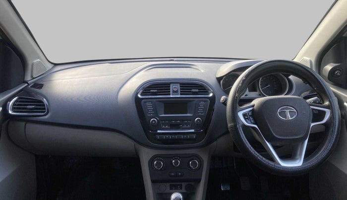 2017 Tata Tiago XZ 1.2 REVOTRON, Petrol, Manual, 31,887 km, Dashboard
