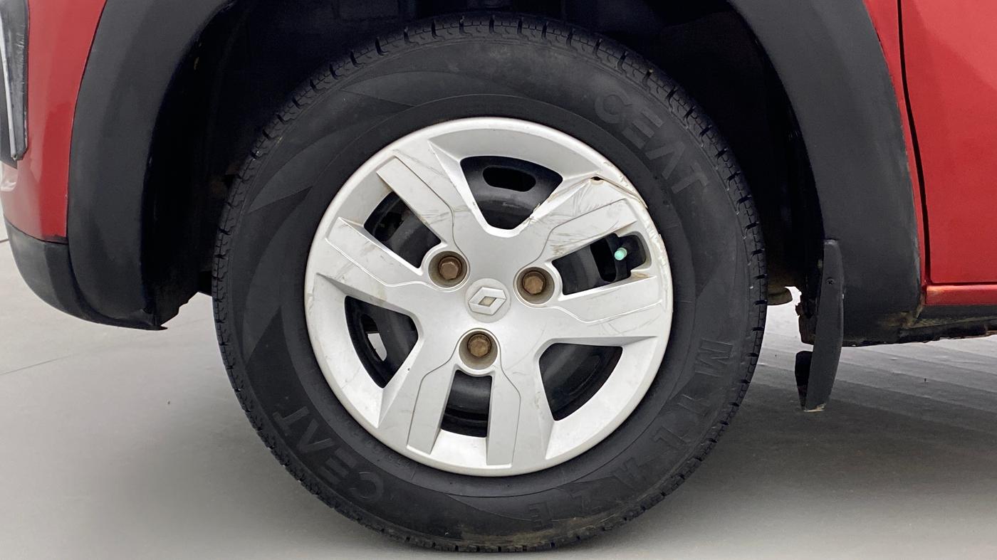 2018 Renault Kwid RXT, Petrol, Manual, 27,544 km, Left Front Wheel