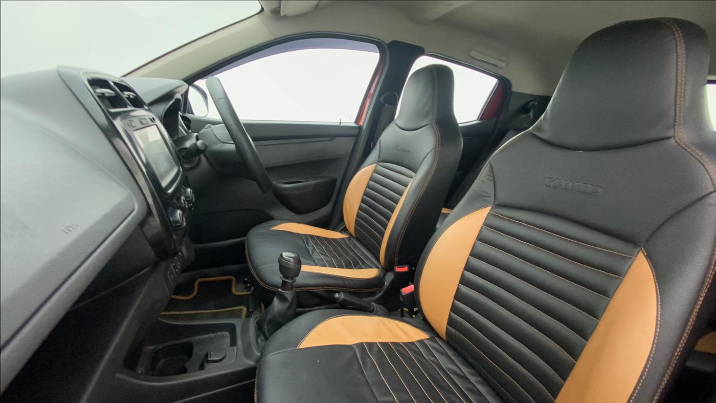 2018 Renault Kwid RXT, Petrol, Manual, 27,544 km, Right Side Front Door Cabin