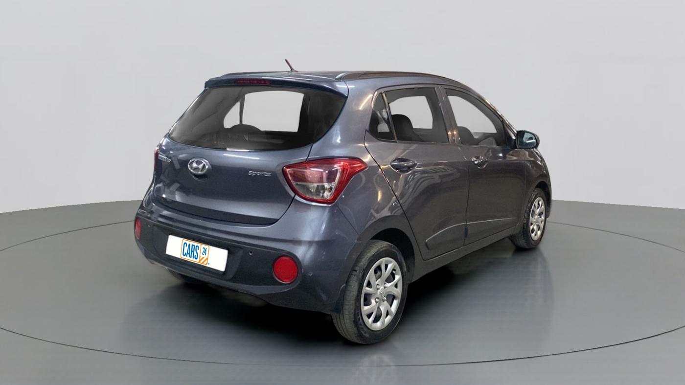 2018 Hyundai Grand i10 SPORTZ 1.2 KAPPA VTVT, Petrol, Manual, 30,114 km, Right Back Diagonal