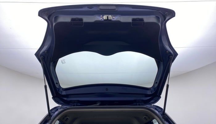 2021 Maruti Swift LXI, Petrol, Manual, 60,539 km, Boot Door Open
