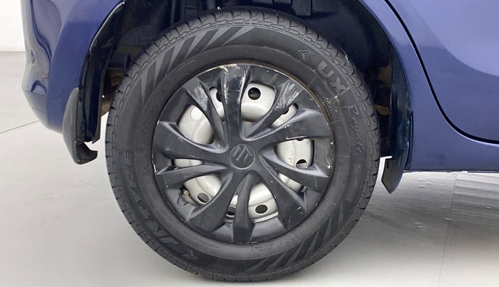 2021 Maruti Swift LXI, Petrol, Manual, 60,539 km, Right Rear Wheel