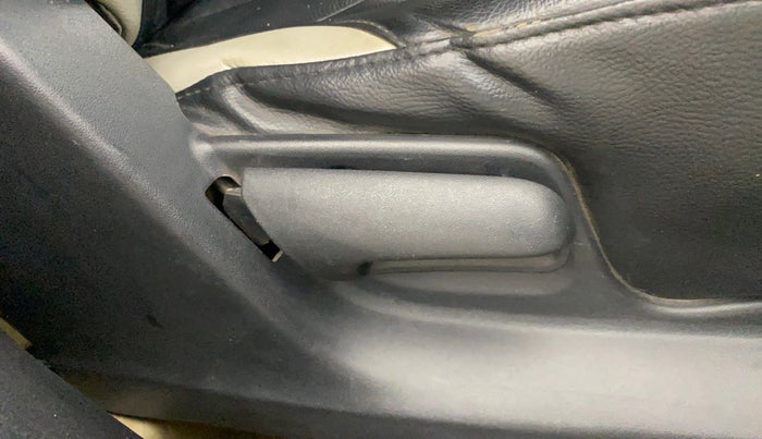 2014 Maruti Swift VDI, Diesel, Manual, 84,501 km, Driver Side Adjustment Panel