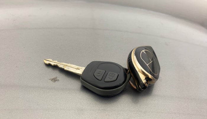 2014 Maruti Swift VDI, Diesel, Manual, 84,501 km, Key Close Up