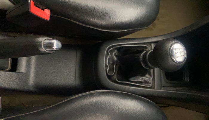 2014 Maruti Swift VDI, Diesel, Manual, 84,501 km, Gear Lever