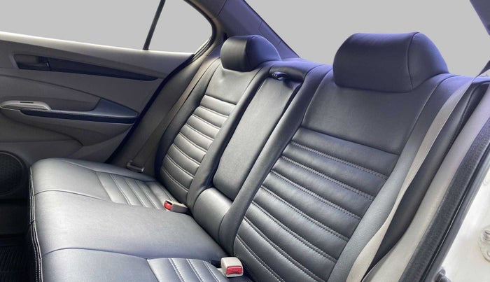 2011 Honda City 1.5 E MT PETROL, Petrol, Manual, 52,766 km, Right Side Rear Door Cabin