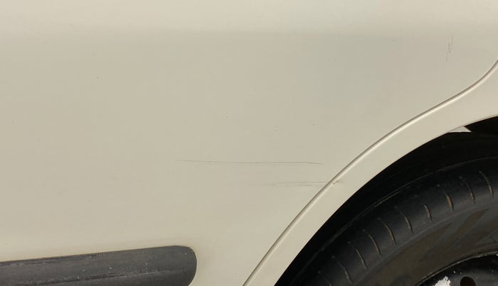2010 Maruti Alto LXI, Petrol, Manual, 63,999 km, Rear left door - Minor scratches