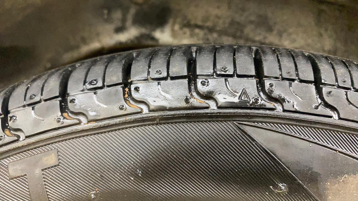 2014 Maruti Alto 800 LXI, Petrol, Manual, 29,292 km, Left Rear Tyre Tread