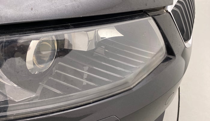 2016 Skoda Octavia 1.8 TSI STYLE PLUS AT, Petrol, Automatic, 59,671 km, Right headlight - Daytime running light not functional