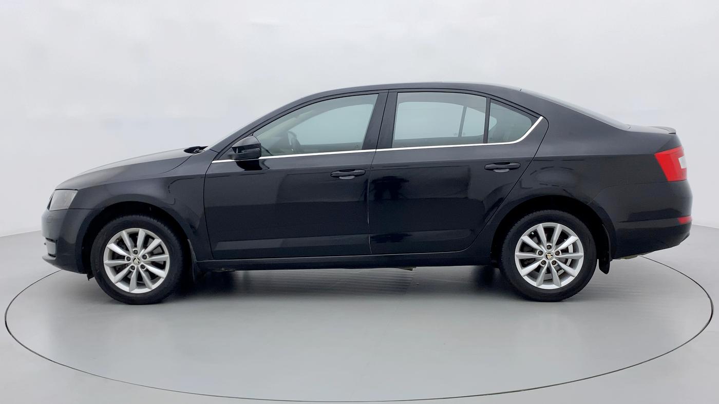 2016 Skoda Octavia 1.8 TSI STYLE PLUS AT, Petrol, Automatic, 59,671 km, Left Side