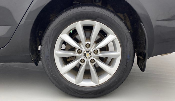 2016 Skoda Octavia 1.8 TSI STYLE PLUS AT, Petrol, Automatic, 59,671 km, Left Rear Wheel