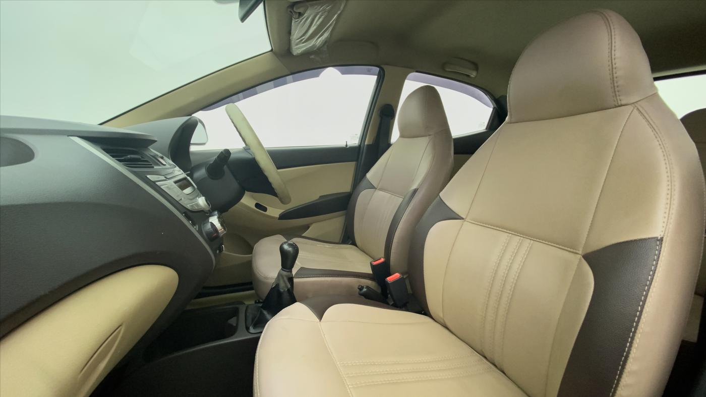 2018 Hyundai Eon MAGNA PLUS OPTIONAL, Petrol, Manual, 78,988 km, Right Side Front Door Cabin