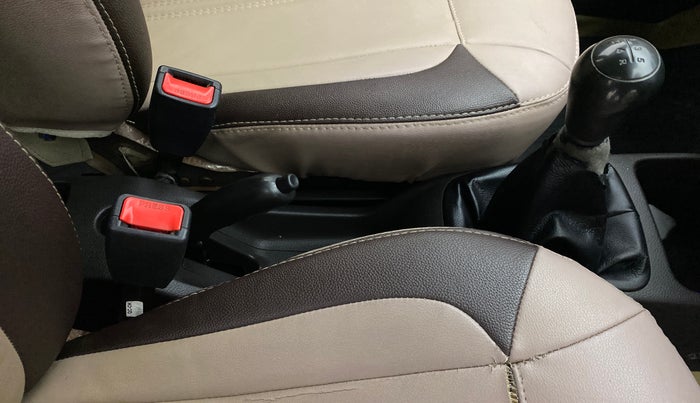 2018 Hyundai Eon MAGNA PLUS OPTIONAL, Petrol, Manual, 78,988 km, Gear Lever