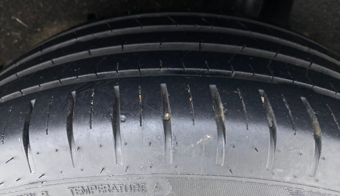 2019 Toyota Glanza V CVT, Petrol, Automatic, 32,624 km, Left Rear Tyre Tread