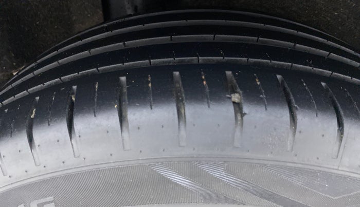 2019 Toyota Glanza V CVT, Petrol, Automatic, 32,624 km, Right Rear Tyre Tread