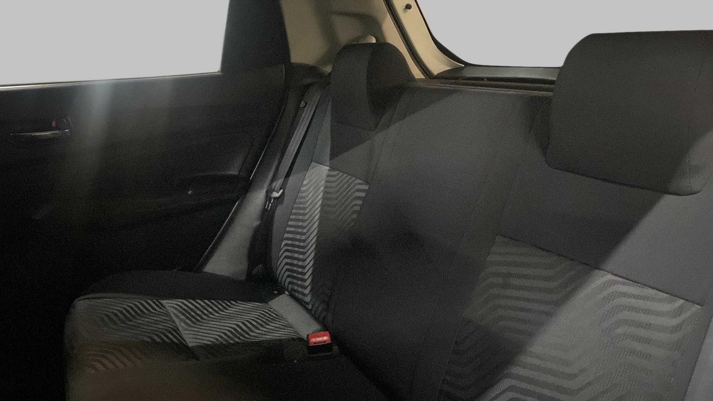 2018 Maruti Swift VXI, Petrol, Manual, 92,301 km, Right Side Rear Door Cabin