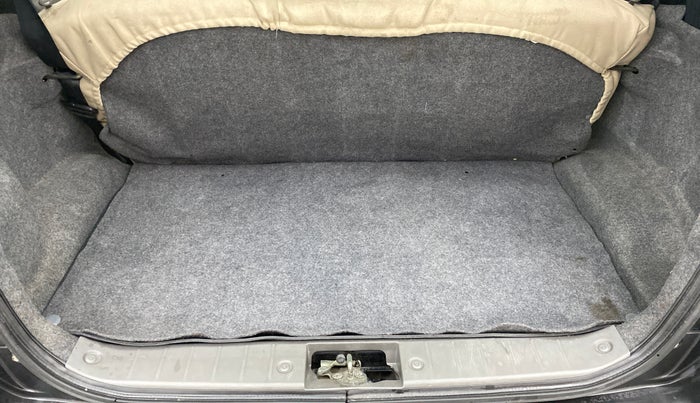 2009 Maruti Alto LXI, Petrol, Manual, 32,394 km, Boot Inside