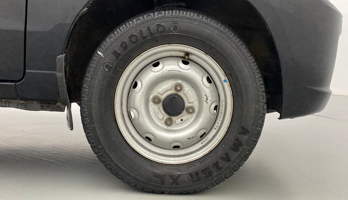 2009 Maruti Alto LXI, Petrol, Manual, 32,394 km, Right Front Wheel