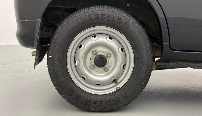 2009 Maruti Alto LXI, Petrol, Manual, 32,394 km, Right Rear Wheel