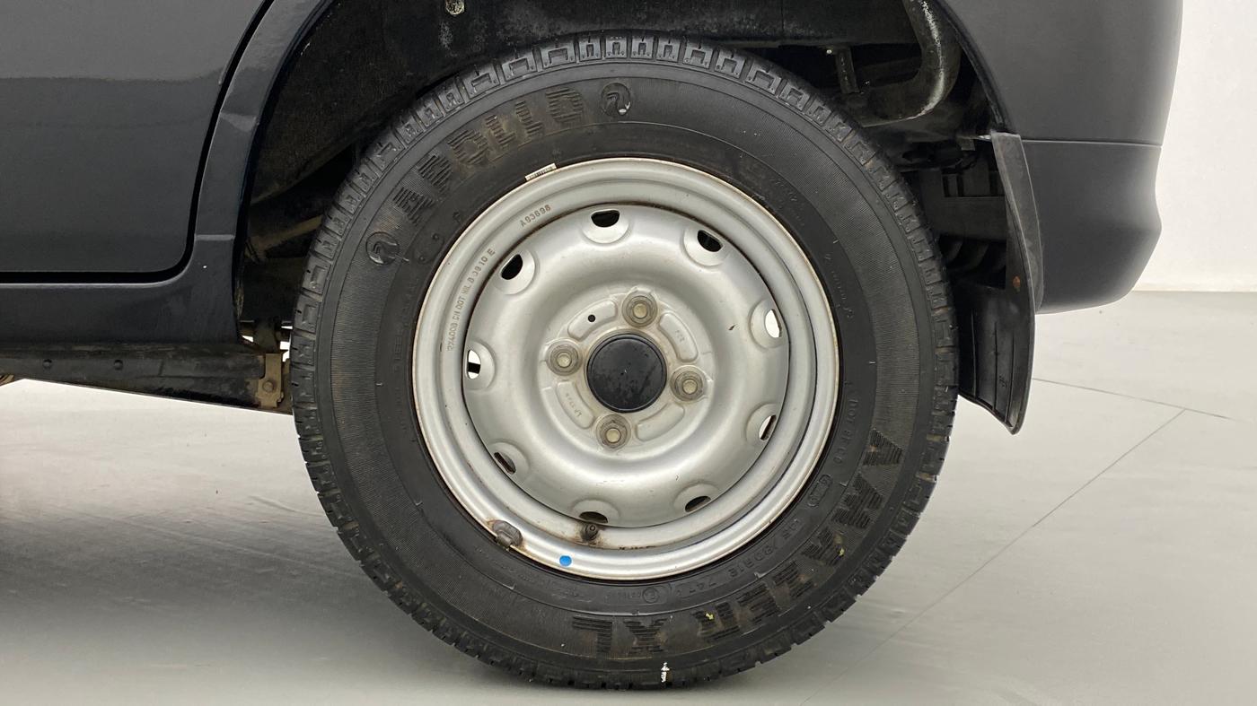 2009 Maruti Alto LXI, Petrol, Manual, 32,394 km, Left Rear Wheel