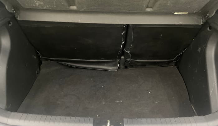 2017 Hyundai Elite i20 ASTA 1.2 (O), Petrol, Manual, 37,638 km, Boot Inside