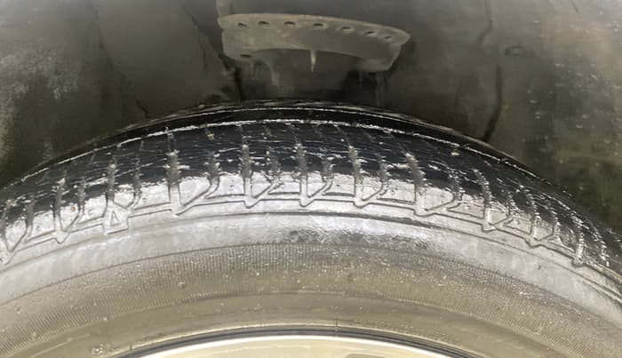 2017 Hyundai Elite i20 ASTA 1.2 (O), Petrol, Manual, 37,638 km, Right Front Tyre Tread