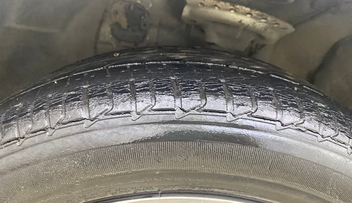 2017 Hyundai Elite i20 ASTA 1.2 (O), Petrol, Manual, 37,638 km, Left Front Tyre Tread