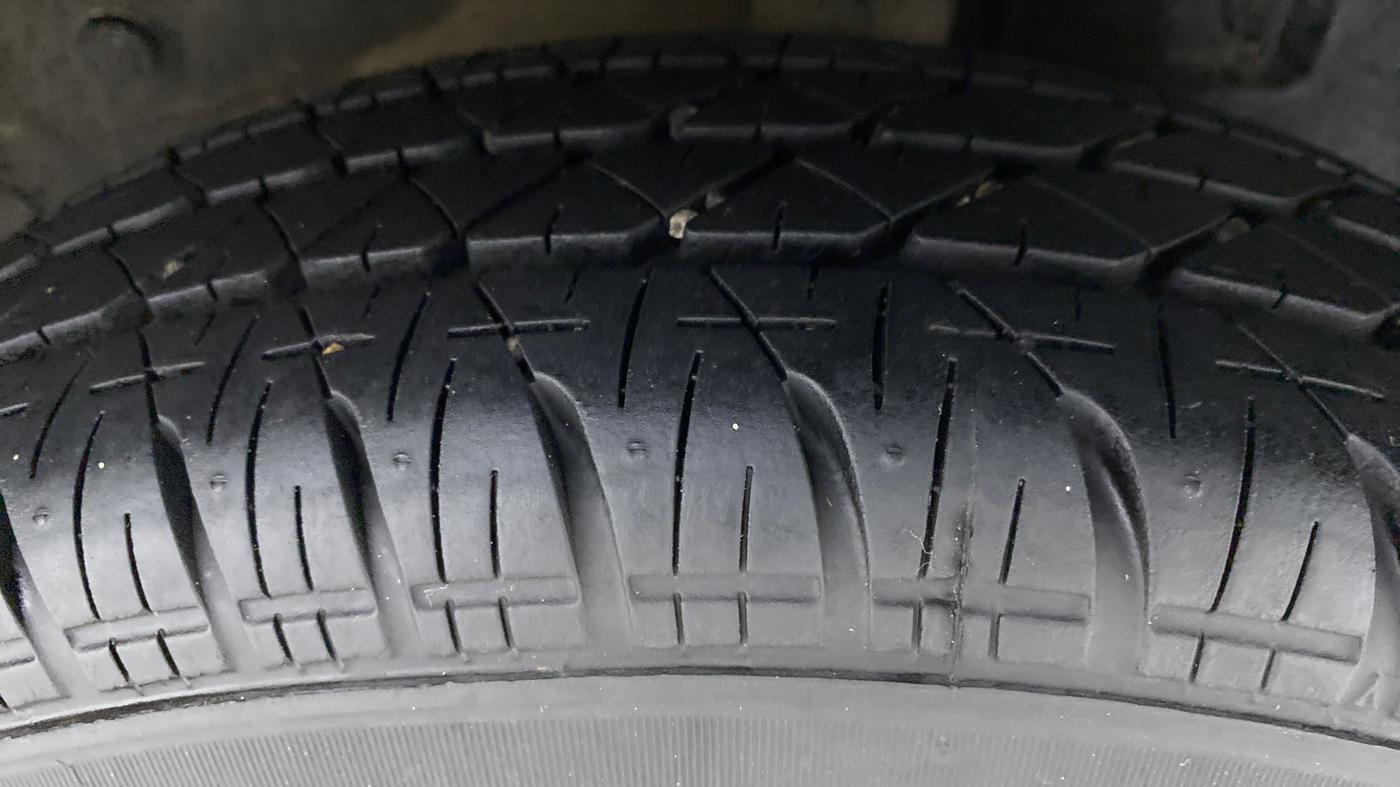 2011 Toyota Etios G, Petrol, Manual, 43,763 km, Left Rear Tyre Tread
