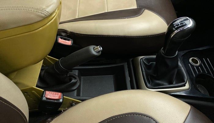 2015 Tata Zest XT RT, Petrol, Manual, 48,207 km, Gear Lever