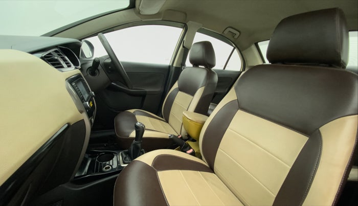 2015 Tata Zest XT RT, Petrol, Manual, 48,207 km, Right Side Front Door Cabin