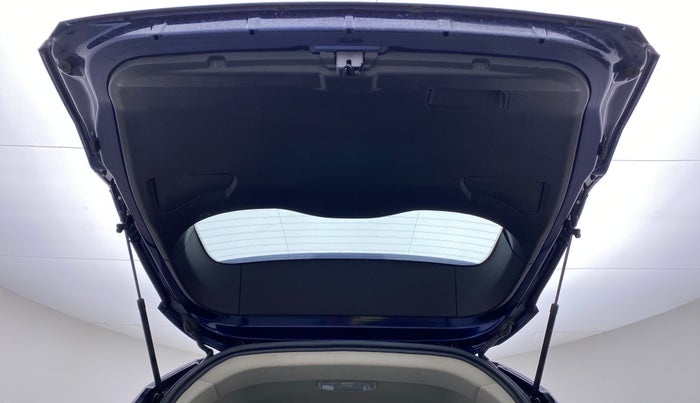 2021 Tata Safari XZ+ 2.0 KRYOTEC, Diesel, Manual, 19,849 km, Boot Door Open
