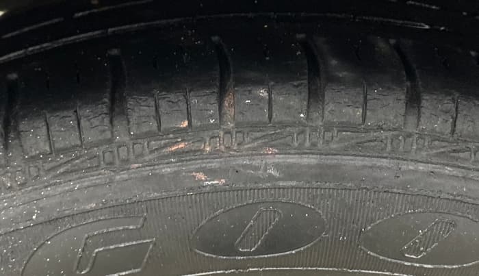 2018 Hyundai Eon ERA +, Petrol, Manual, 43,354 km, Right Rear Tyre Tread