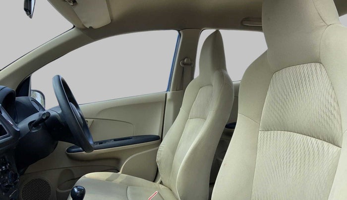 2014 Honda Amaze 1.2 EXMT I VTEC, Petrol, Manual, 41,925 km, Right Side Front Door Cabin