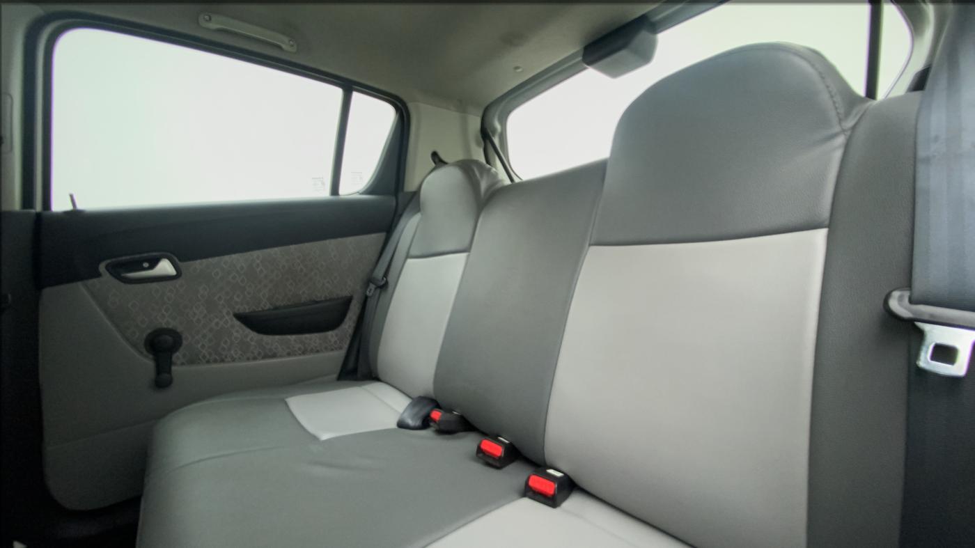 2017 Maruti Alto 800 LXI, Petrol, Manual, 22,740 km, Right Side Rear Door Cabin