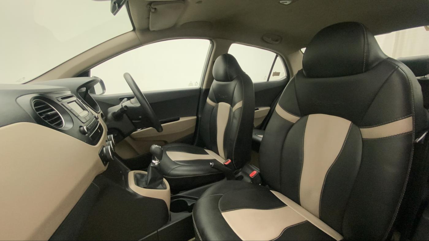 2014 Hyundai Xcent S 1.2, Petrol, Manual, 42,400 km, Right Side Front Door Cabin