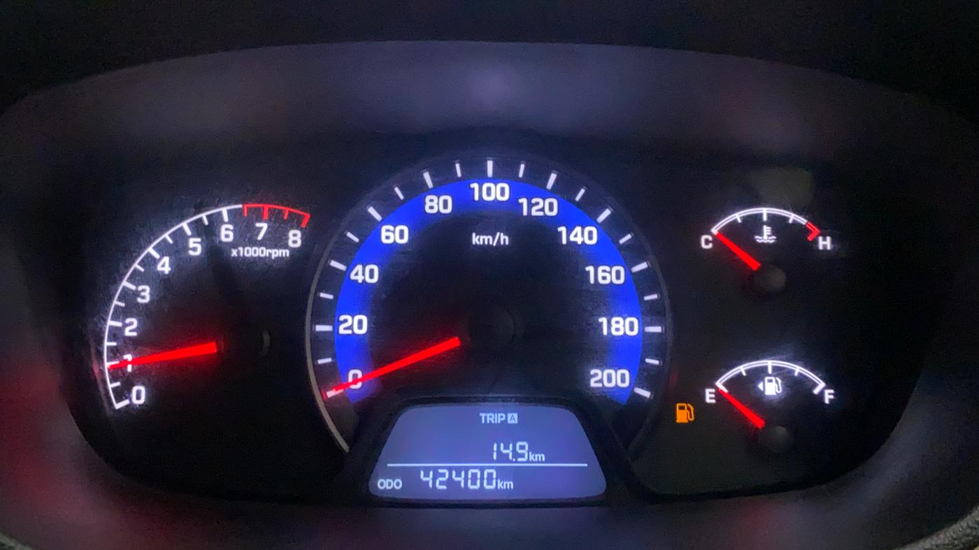 2014 Hyundai Xcent S 1.2, Petrol, Manual, 42,400 km, Odometer Image