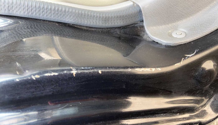 2014 Maruti Alto K10 VXI, Petrol, Manual, 28,704 km, Right C pillar - Slightly dented