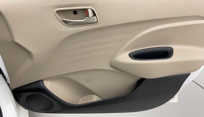 2018 Hyundai NEW SANTRO SPORTZ MT, Petrol, Manual, 28,903 km, Driver Side Door Panels Control
