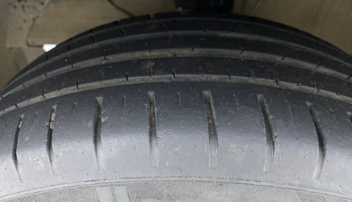 2019 Maruti Baleno RS 1.0 PETROL, Petrol, Manual, 27,260 km, Left Front Tyre Tread