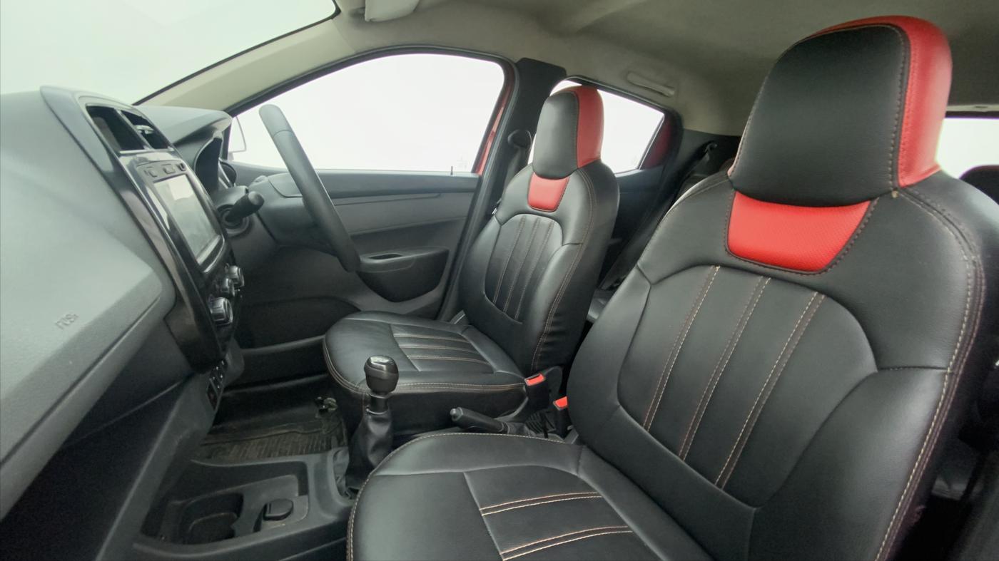 2016 Renault Kwid RXT, Petrol, Manual, 48,004 km, Right Side Front Door Cabin