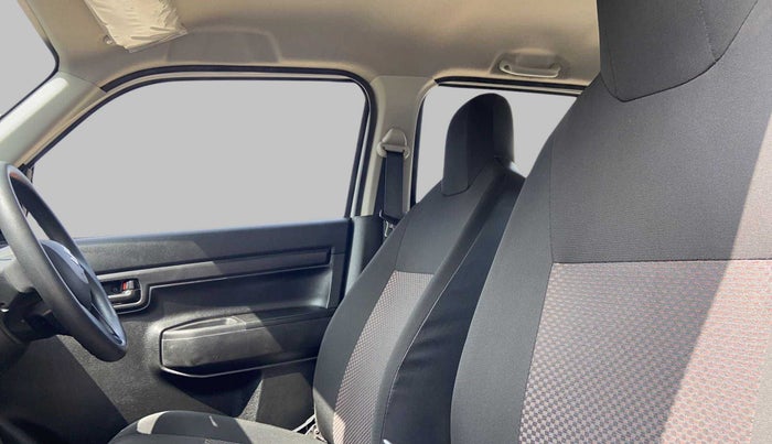 2019 Maruti S PRESSO VXI+, Petrol, Manual, 9,196 km, Right Side Front Door Cabin