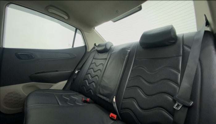 2020 Hyundai AURA S 1.2, Petrol, Manual, 92,154 km, Right Side Rear Door Cabin