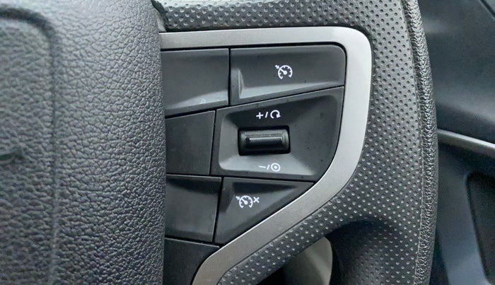 2022 Tata Safari XTA PLUS, Diesel, Automatic, 7,956 km, Adaptive Cruise Control