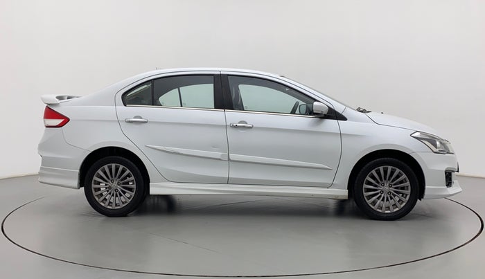 2017 Maruti Ciaz S 1.4 MT PETROL, Petrol, Manual, 24,624 km, Right Side View
