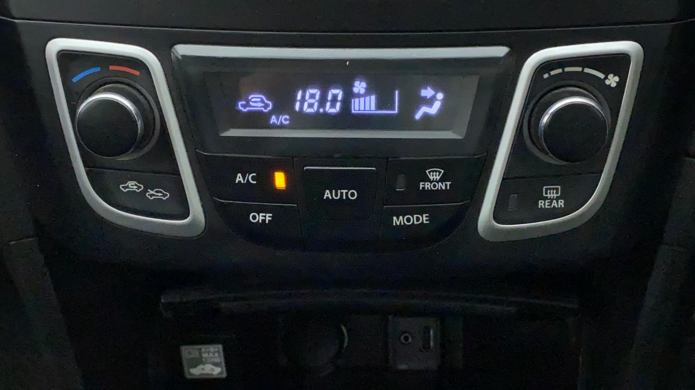 2017 Maruti Ciaz S 1.4 MT PETROL, Petrol, Manual, 24,624 km, Automatic Climate Control
